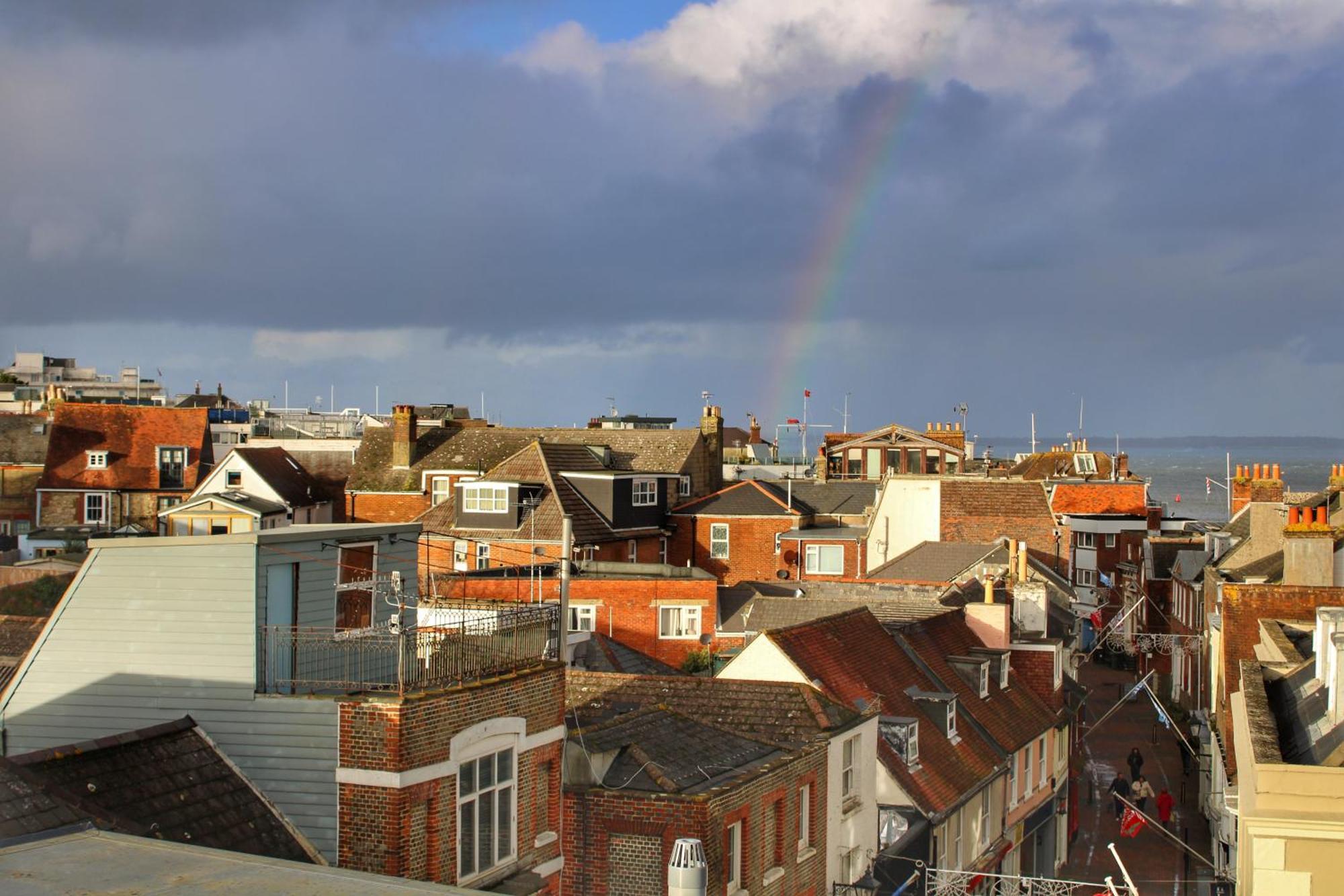 Pinnacle Suites Hotel Cowes  Extérieur photo
