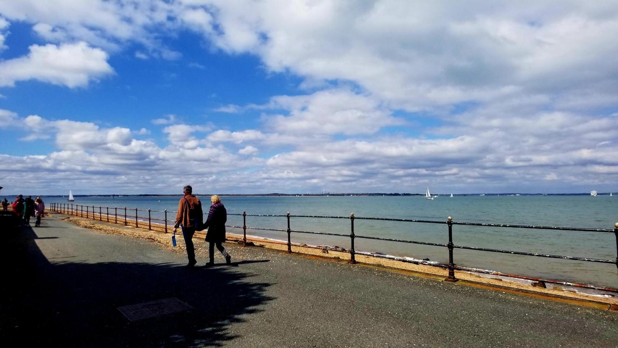 Pinnacle Suites Hotel Cowes  Extérieur photo