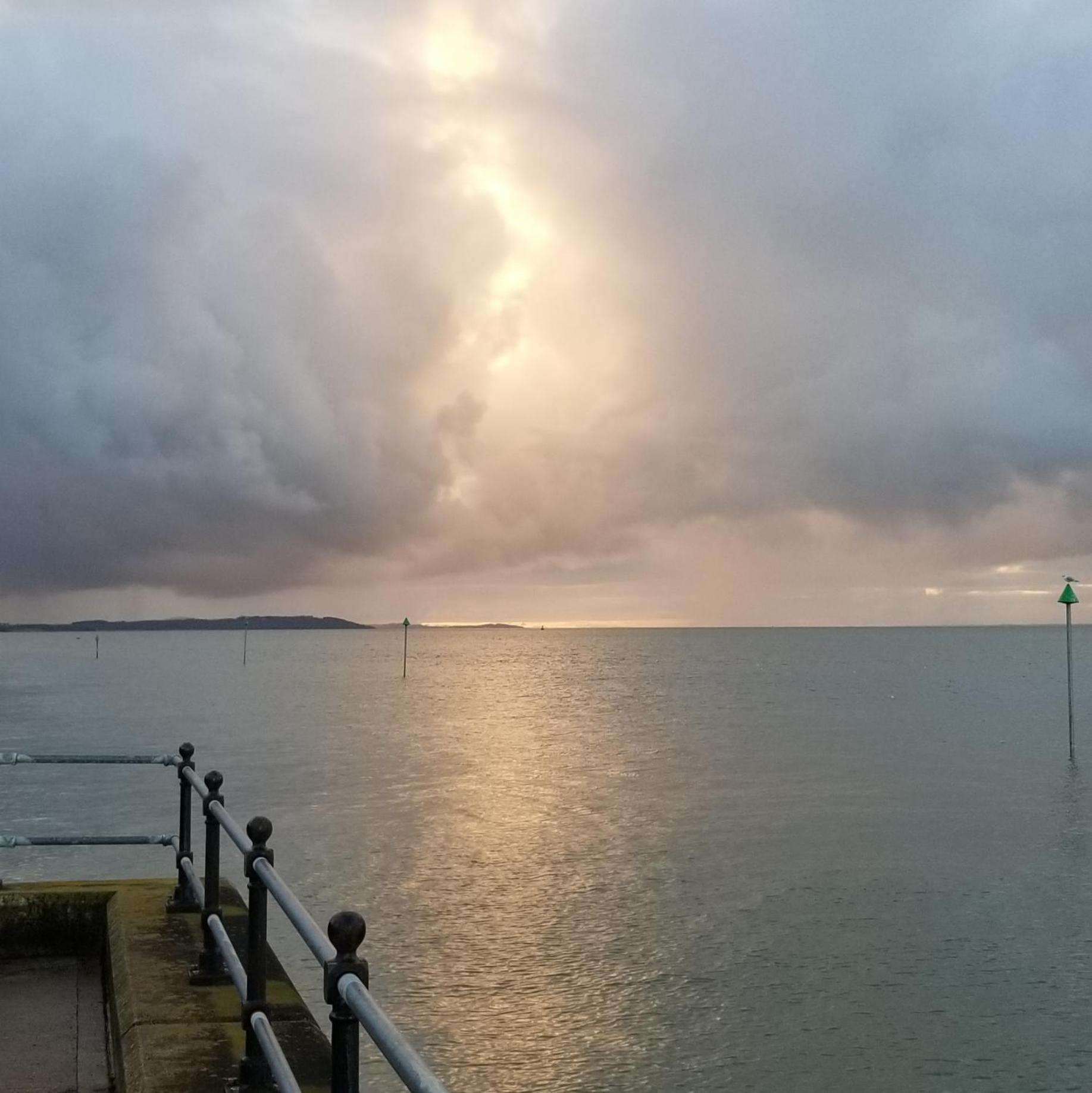 Pinnacle Suites Hotel Cowes  Extérieur photo