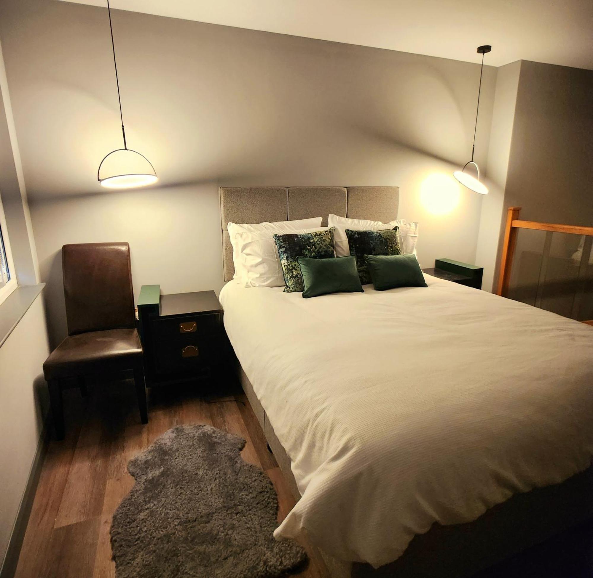 Pinnacle Suites Hotel Cowes  Extérieur photo