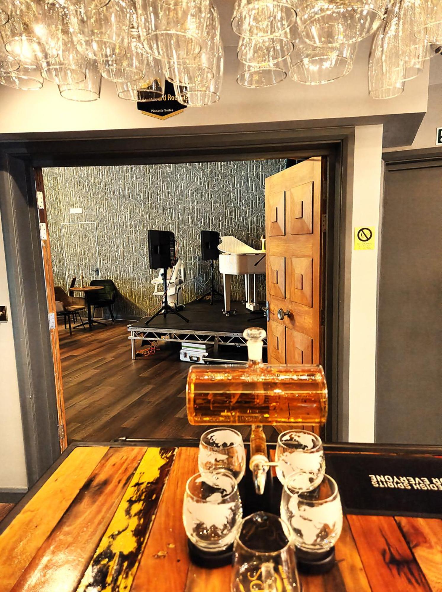 Pinnacle Suites Hotel Cowes  Extérieur photo