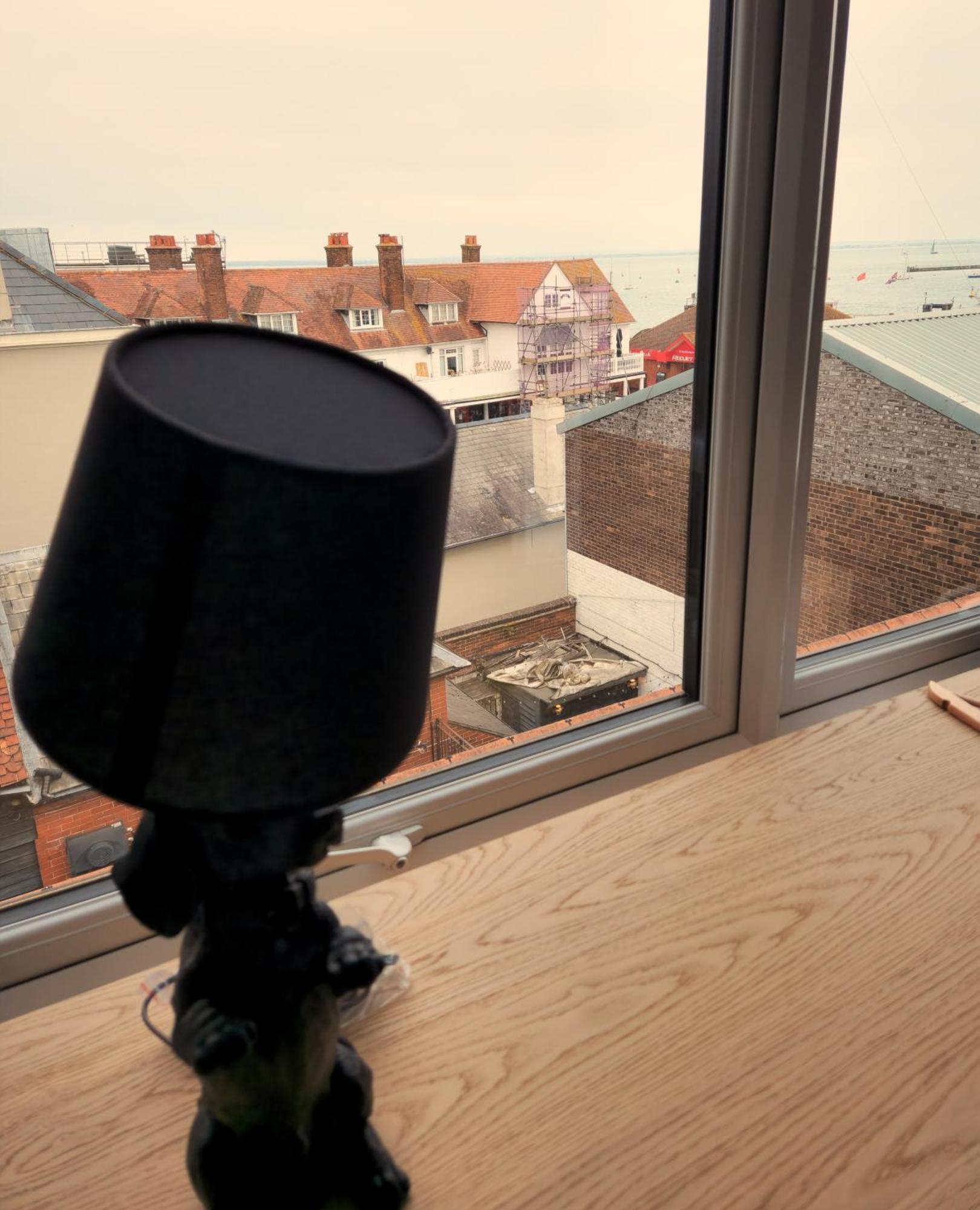 Pinnacle Suites Hotel Cowes  Extérieur photo