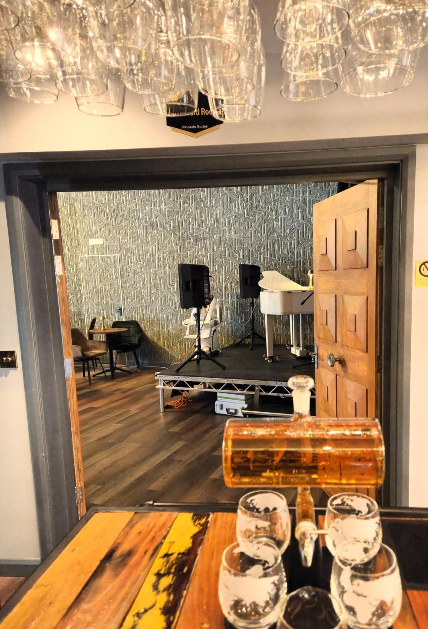 Pinnacle Suites Hotel Cowes  Extérieur photo
